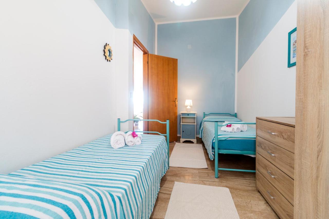 White Rose Suite Apartment Cala Gonone Exterior photo